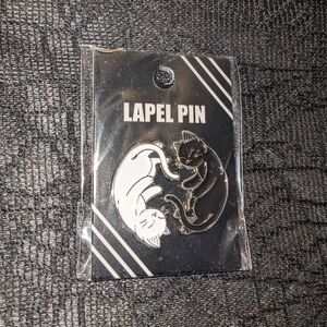 Ying-Yang Cats Enamel Pin Set